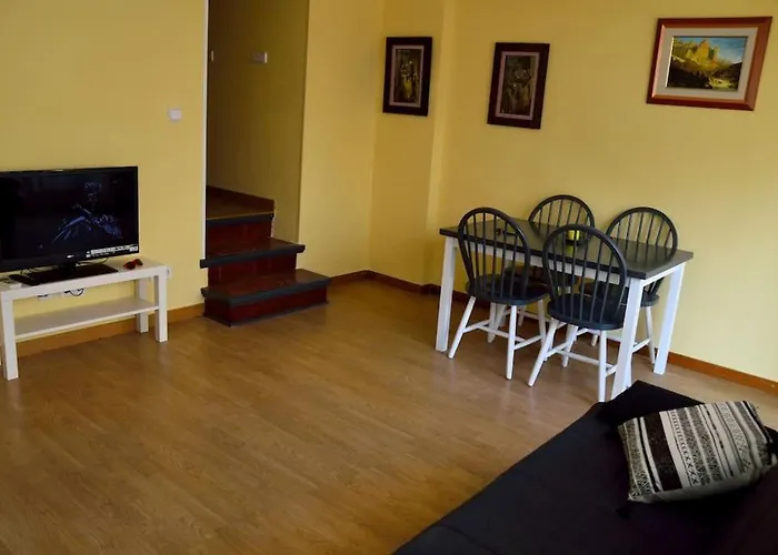 Apartamentospedroche * シッチェス